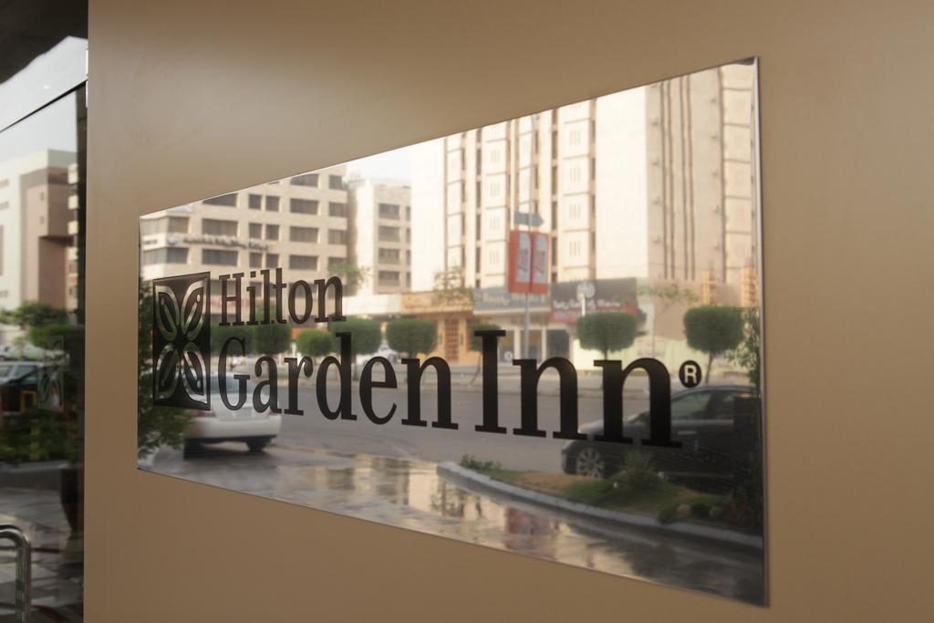 Hilton Garden Inn Riyadh Olaya Bagian luar foto